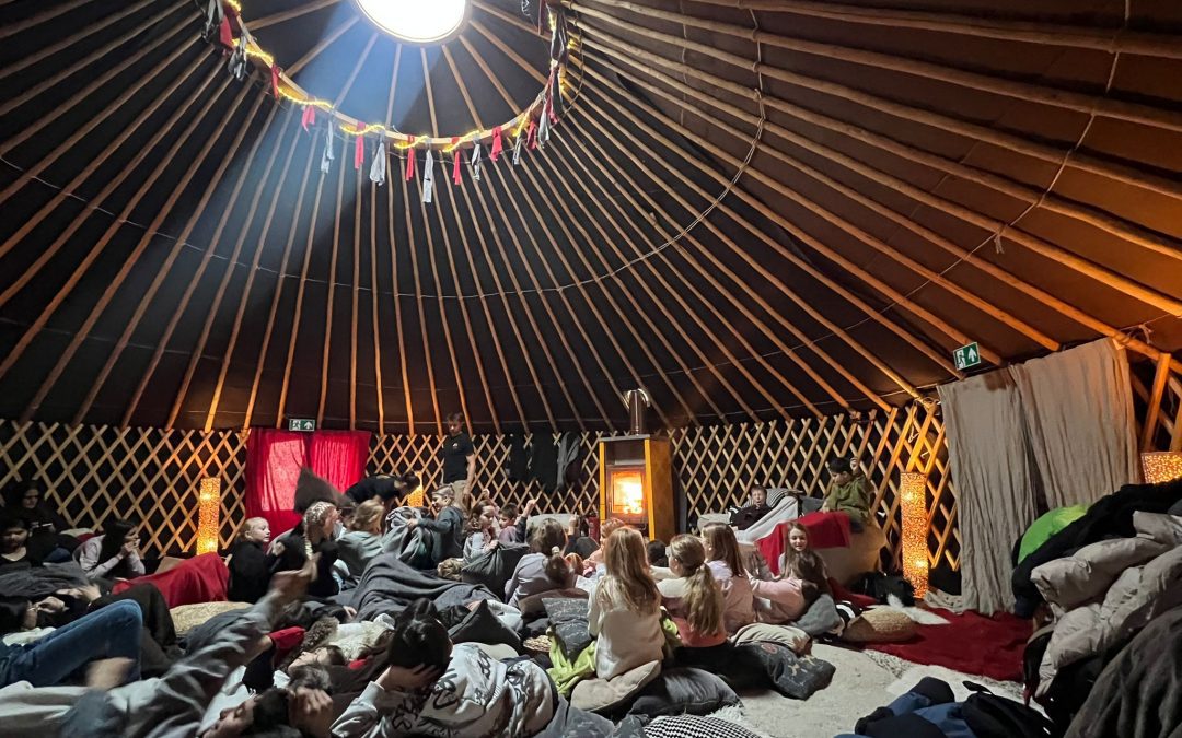 Weihnachtlicher Besuch in der Ulmer Märchenjurte